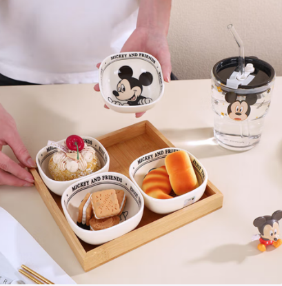 Picture of Minolta melamine imitation porcelain Yamano style dining utensils Yama slow hotpot restaurant with the same special creative shaped dry ice boat shaped plate commercial 25935 light brown boat shaped plate